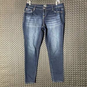 Jade Jeans‎ Embroidered Stretchy Dark Blue Stone Washed Women’s Jeans Size 14